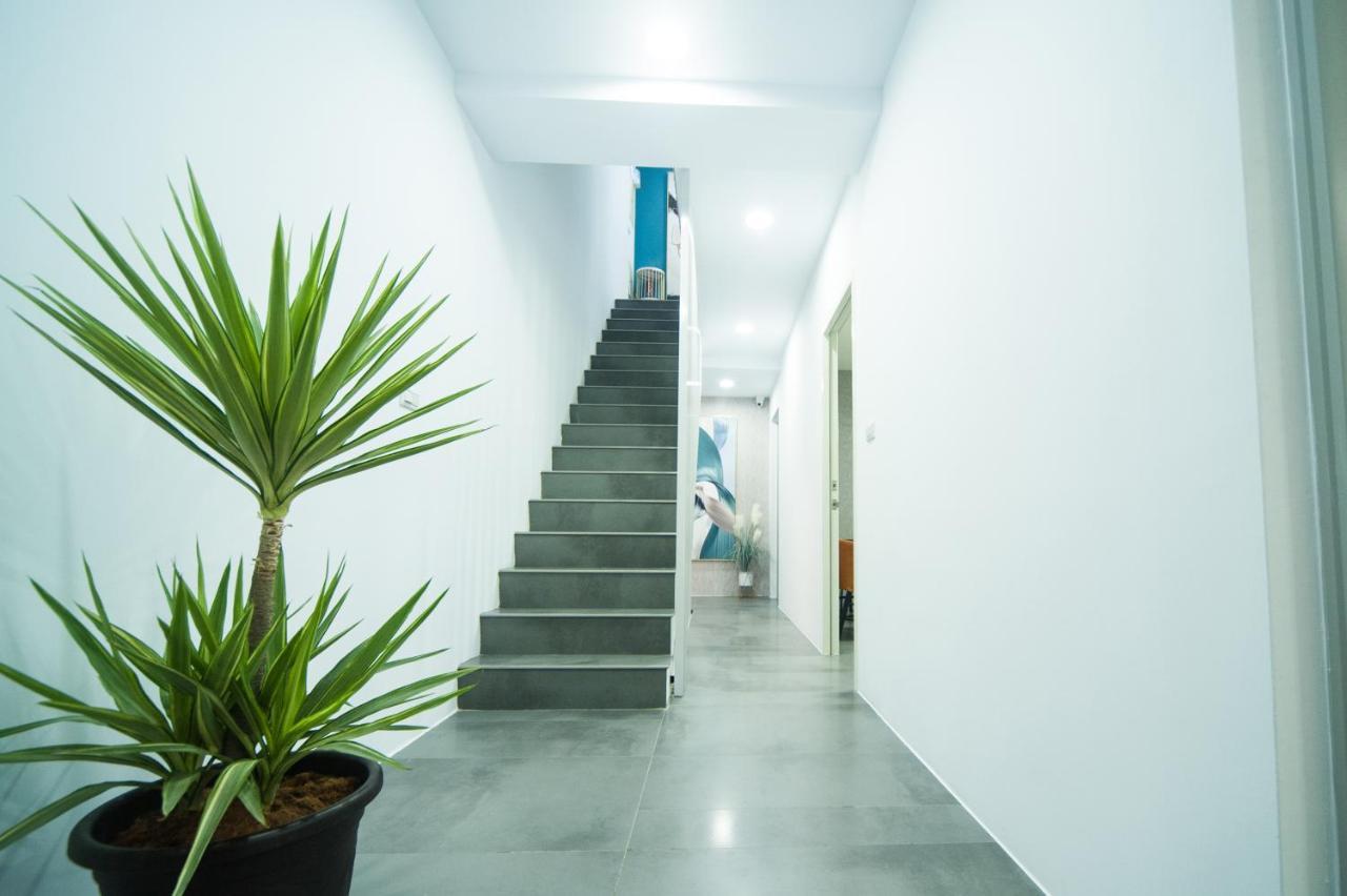 會呼吸的房-採自助式入住-有電梯 Bed and Breakfast Huwei Buitenkant foto